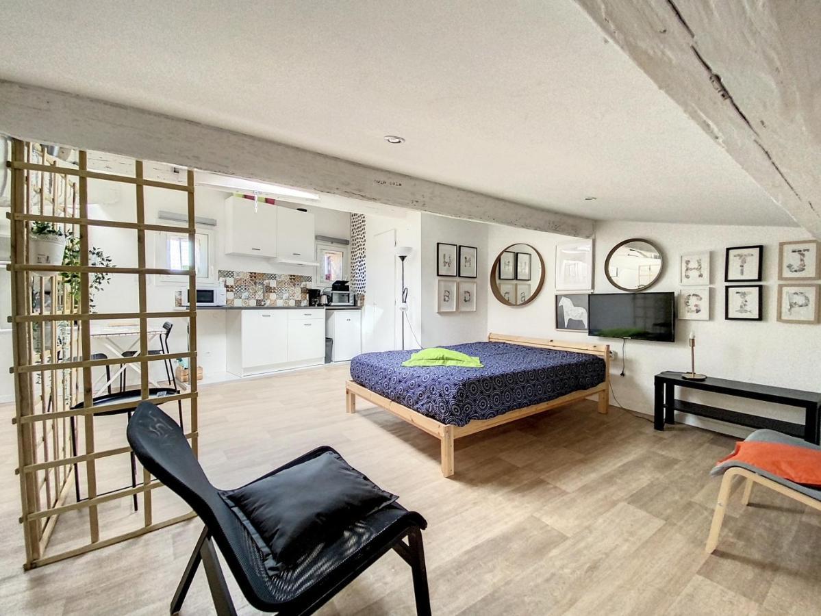 Grand St Pierre Studio Mansarde Atypique Climatise Sète Exteriér fotografie